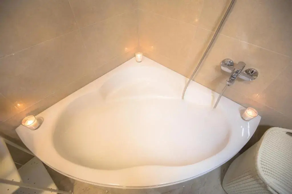 Luxury Old Town Apartment I&I