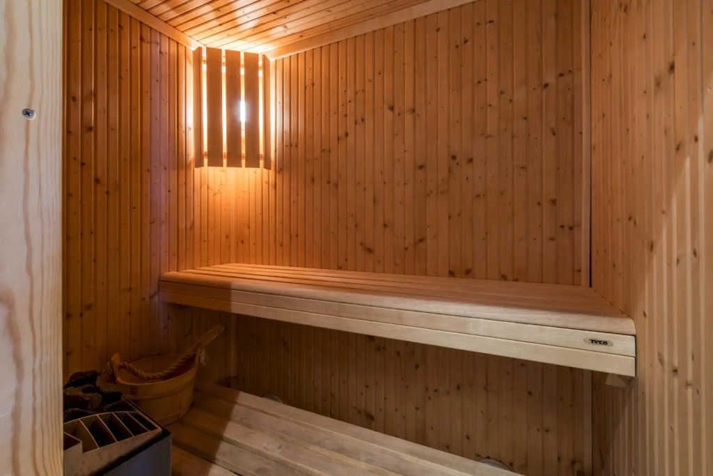 ITAUBA - Luxury ski in ski out apartment with sauna