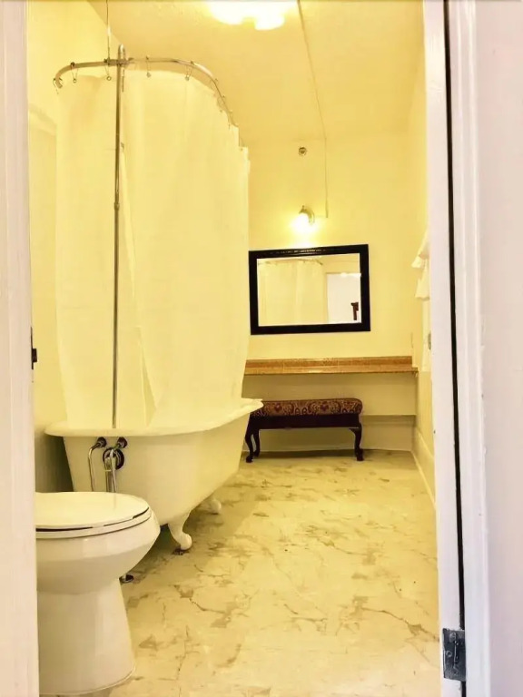 The DeLand Hotel