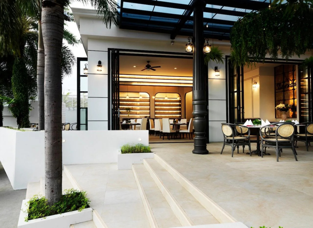 Chanalai Romantica Resort