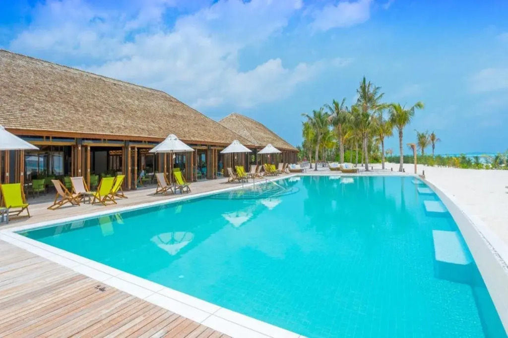 Innahura Maldives Resort