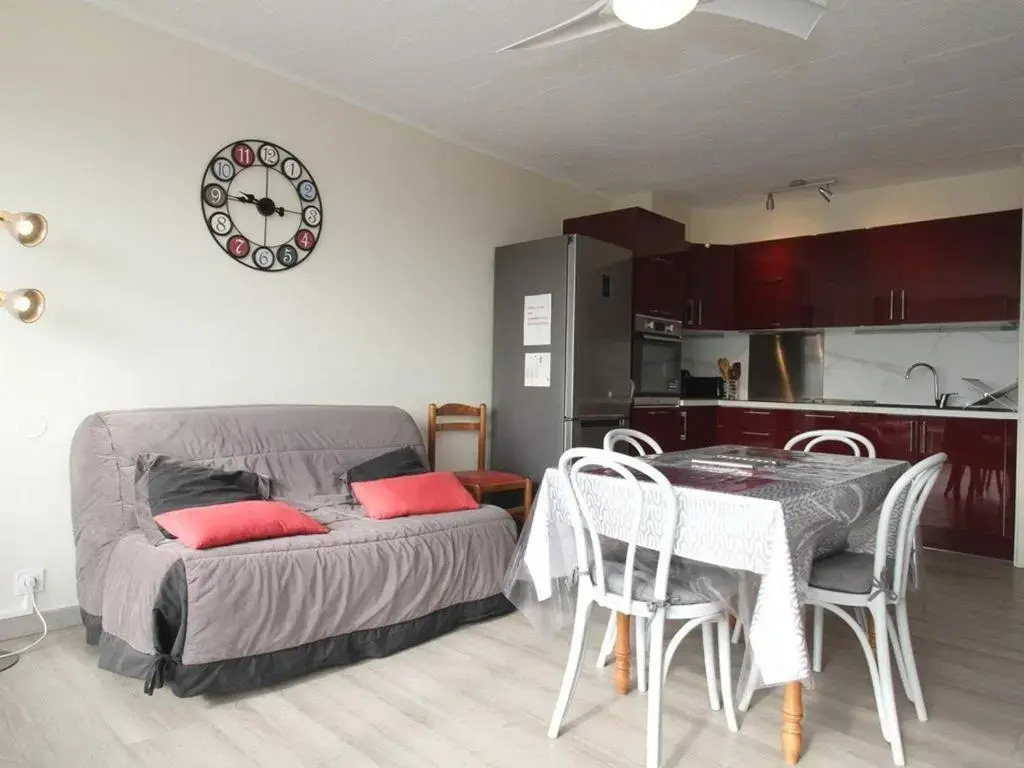Appartement Balaruc-les-Bains, 2 pièces, 2 personnes - FR-1-553-109