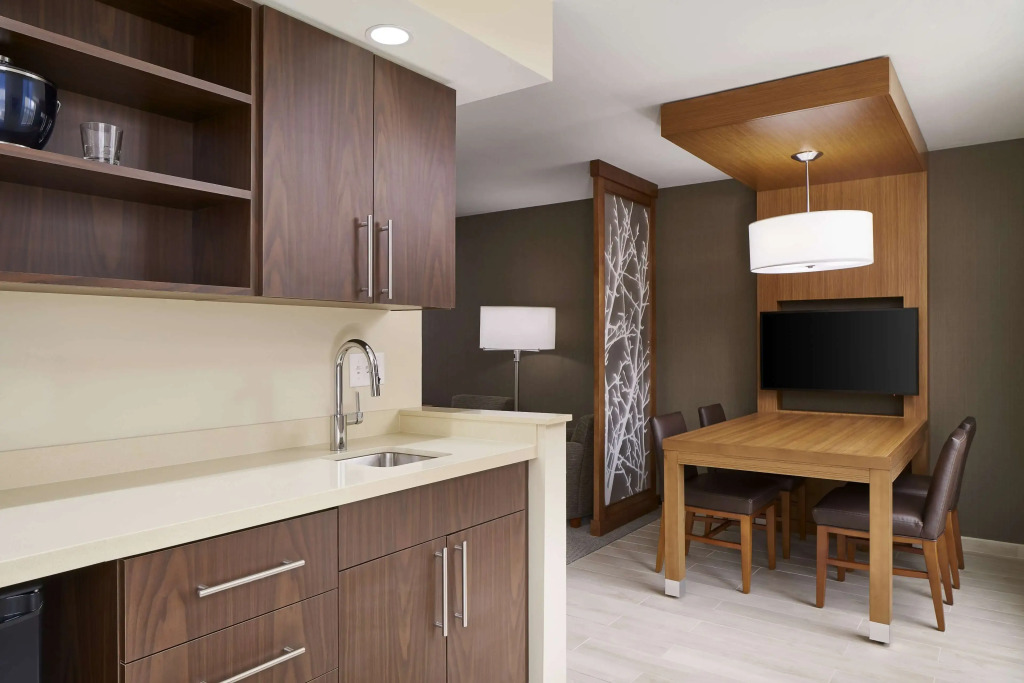 Hyatt Place Wilmington Riverfront