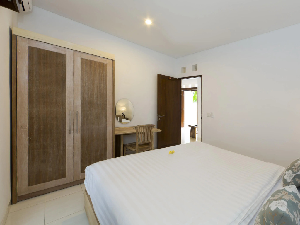 Odika Lovina Villas