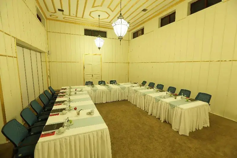 Sirehan Hotel