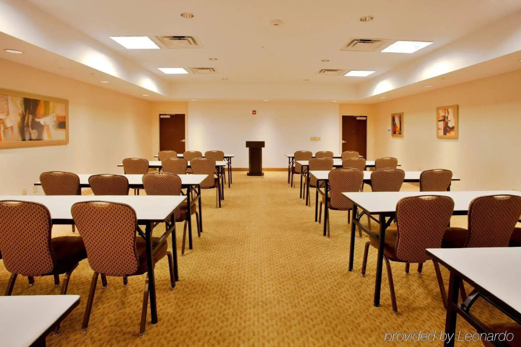 Holiday Inn Express Orlando-Ocoee East by IHG