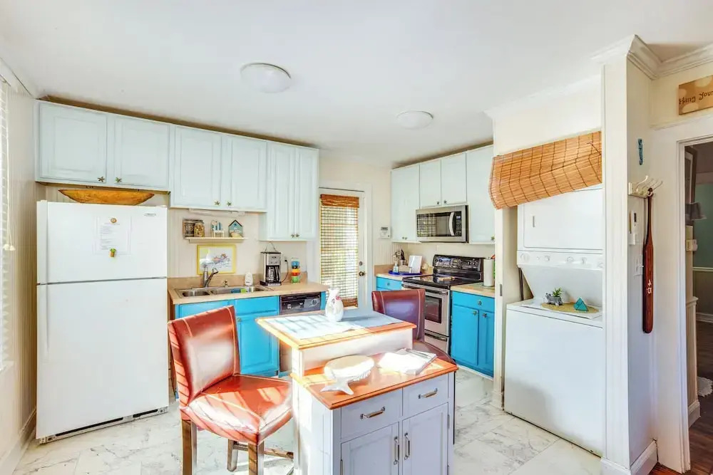 5 Mi to Downtown Beaufort: Pet-friendly Cottage!