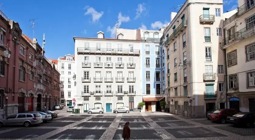 Spacious Sunny Flat- Baixa / Rossio