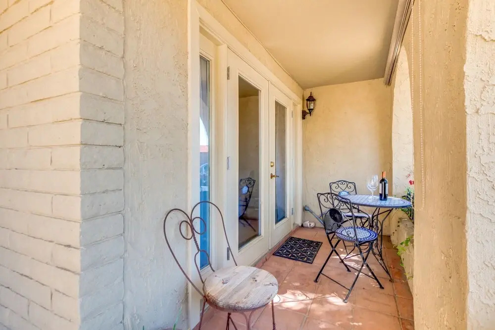 Scottsdale Location Perfect Access to Old Town! Single Story Living! by Redawning