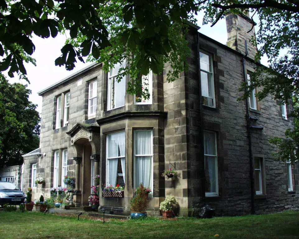 The Alba House