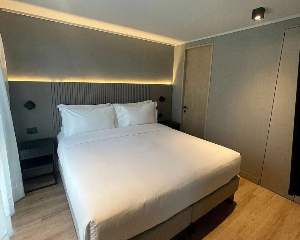 One Manquehue EXC Bright 1BR Apartment