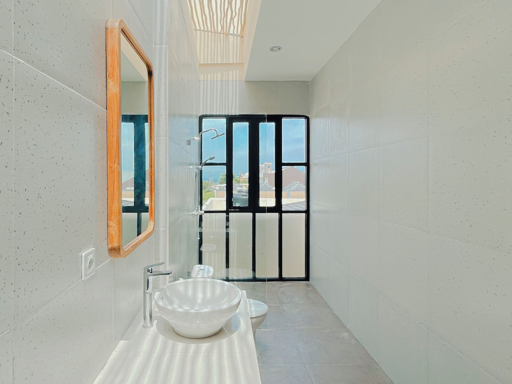Beachside Luxury 3BR Mediterranean Sanur