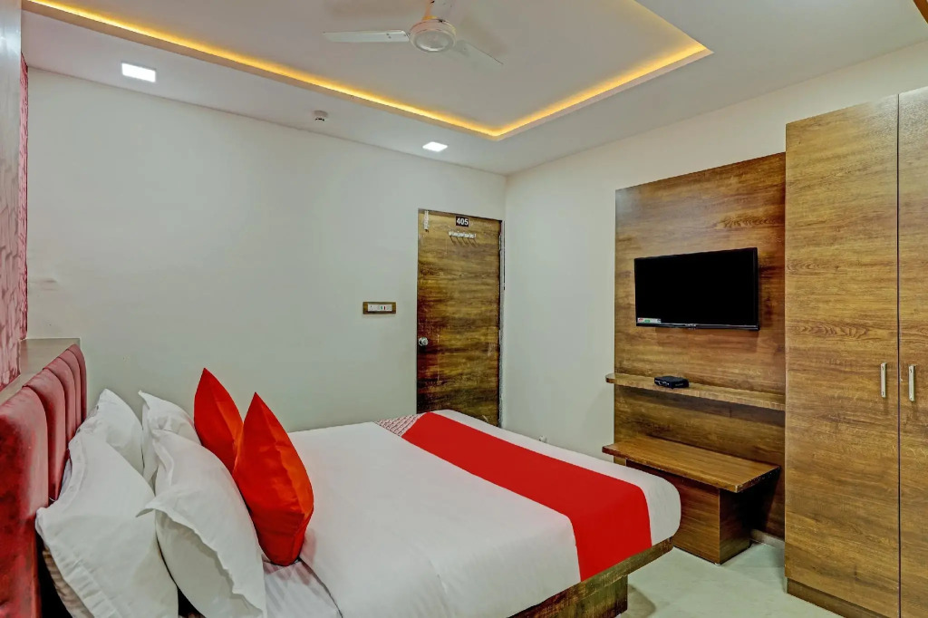 OYO 75791 Hotel Shree Pashupati Inn