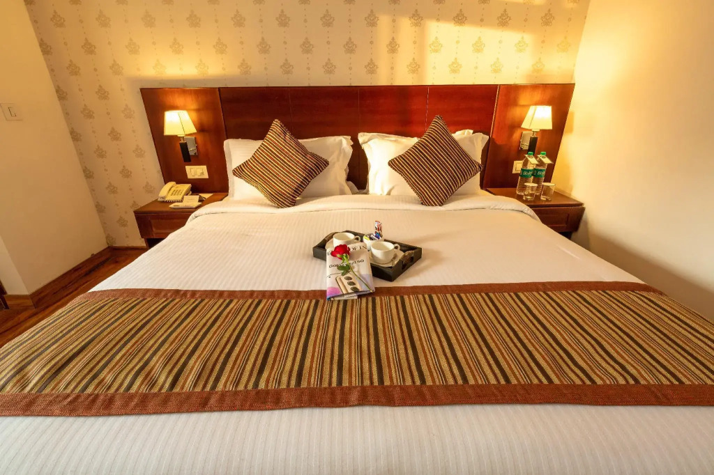 Rosewood Apartment Hotel