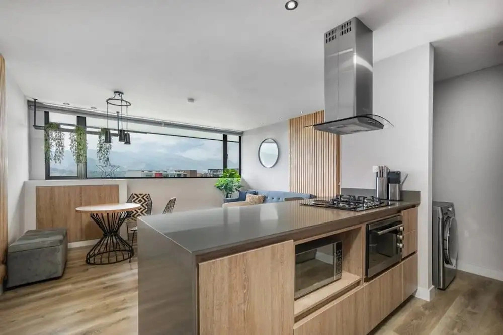 Go Living Suites - 601