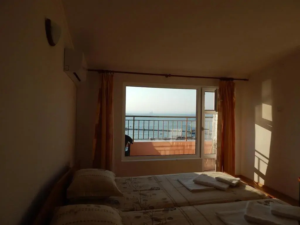 Tony Guest House
