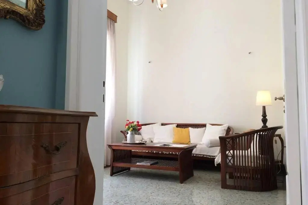 Colorful 110 m2 house in Chania City Center!