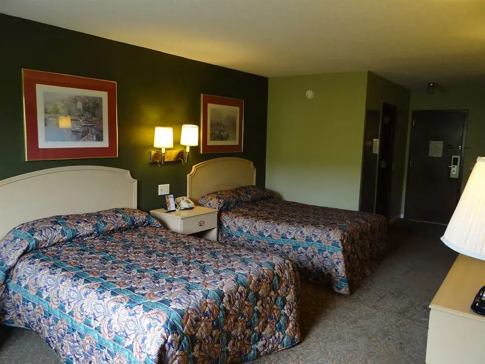 Bellevue Hotel & Suites