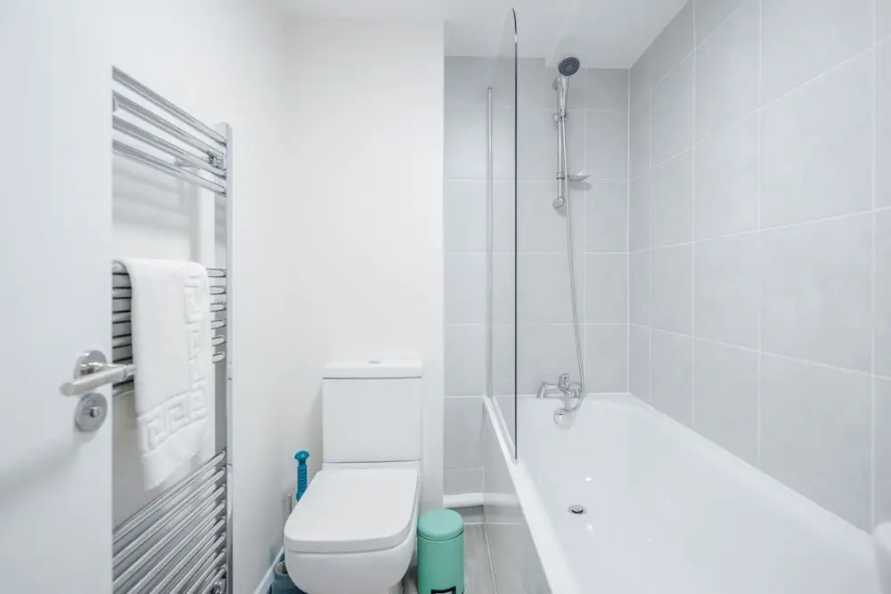 Stunning 2 Bedroom Duplex Apt in Center of Camden