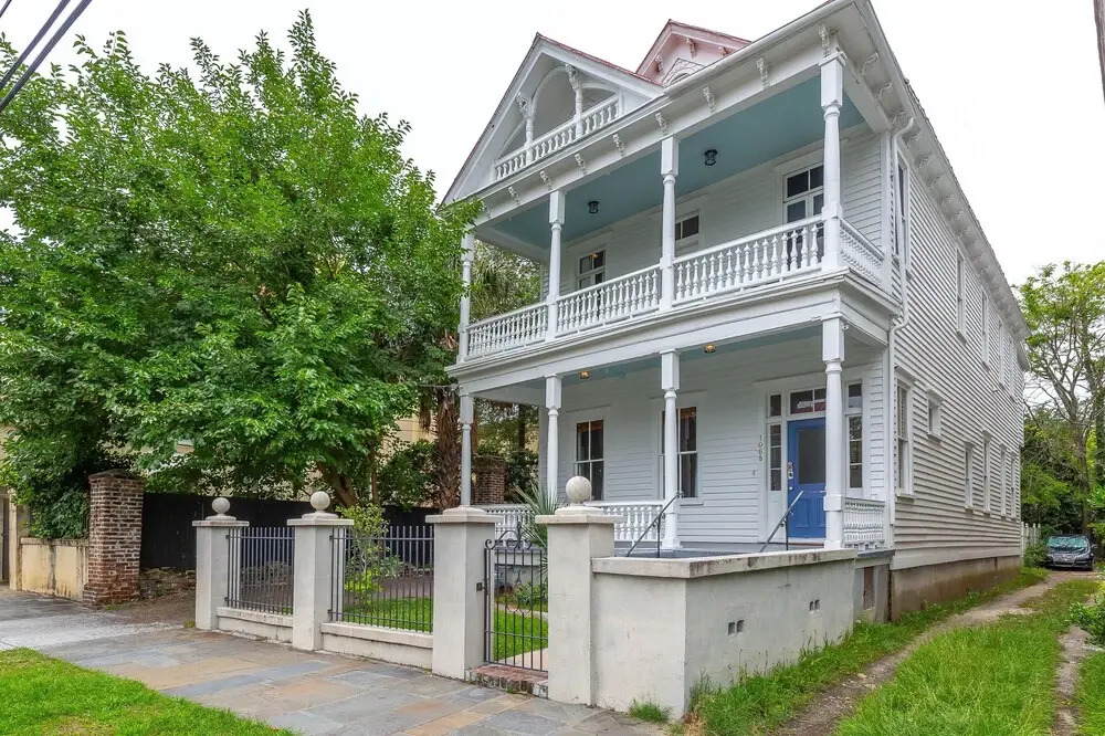 Historic Downtown Home Close to Everything!