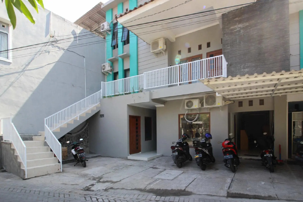 RedDoorz near Graha Saba UGM