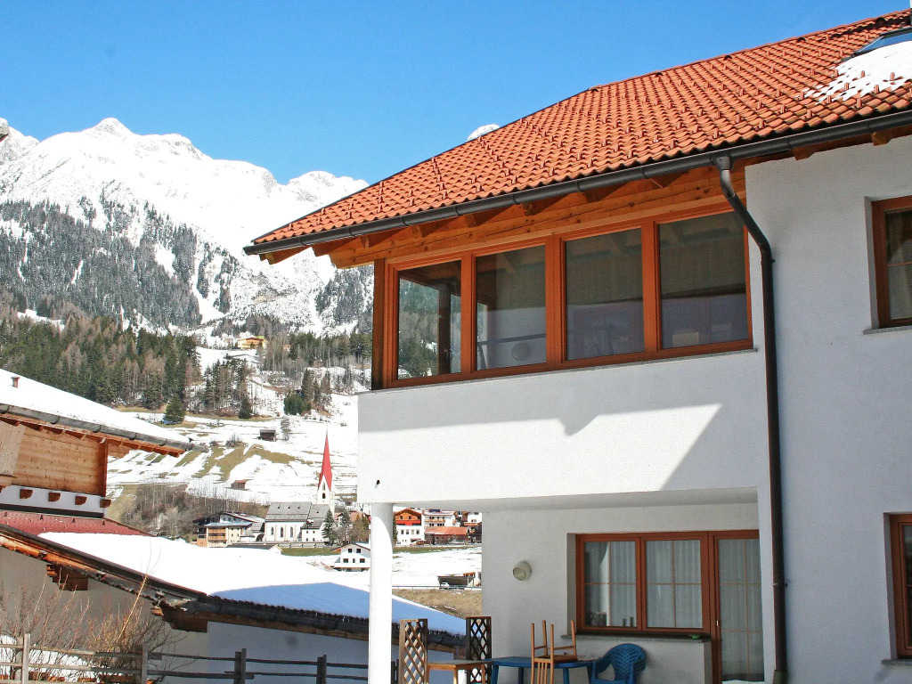 Apartment Christina by Interhome