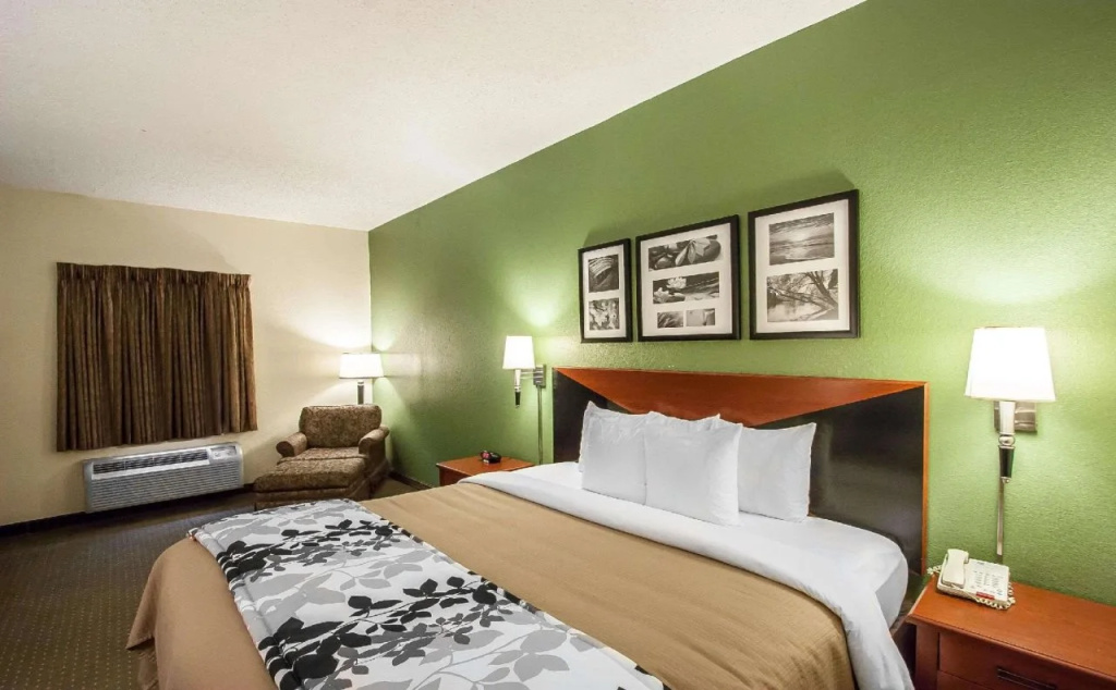 Sleep Inn & Suites Airport