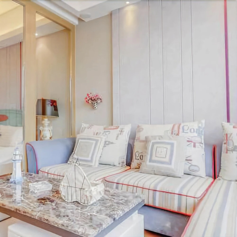Summer Cherry Apartment (Ji'nan Quancheng Road Kuanhouli)