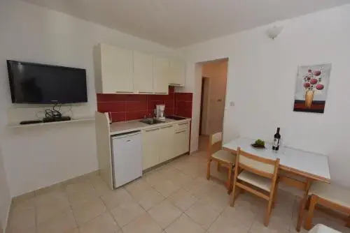 Apartments Pralija