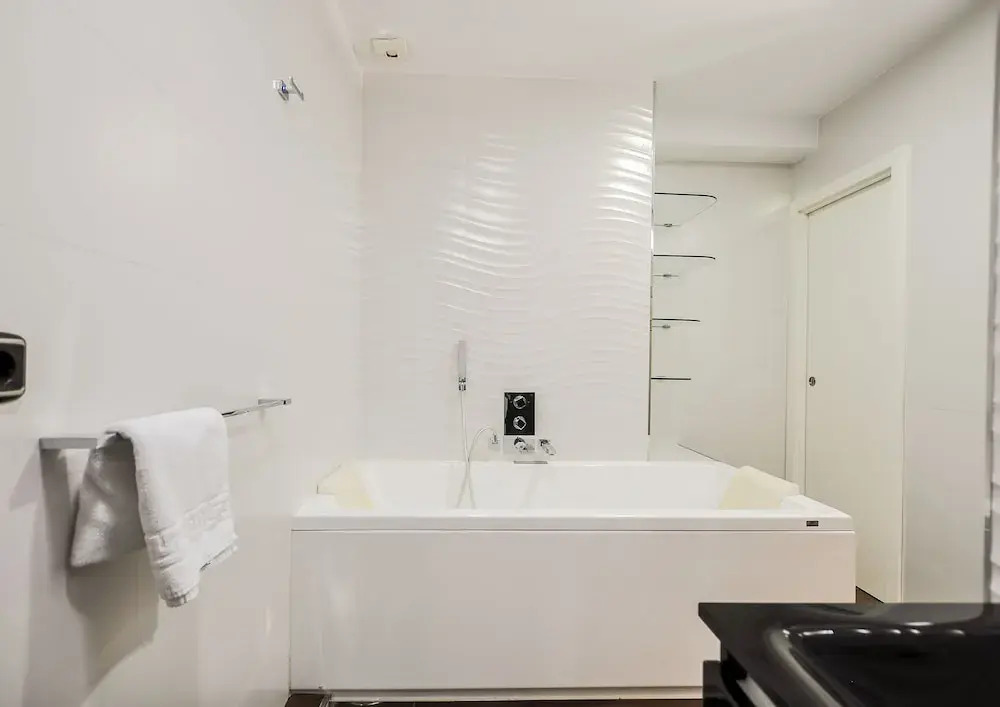 Beach Malagueta by Caleta Homes