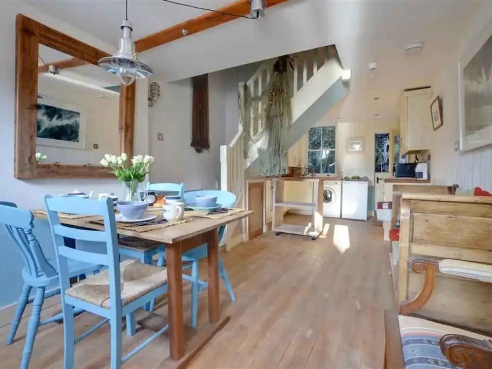 Modern Holiday Home in Hastings Kent With Garden