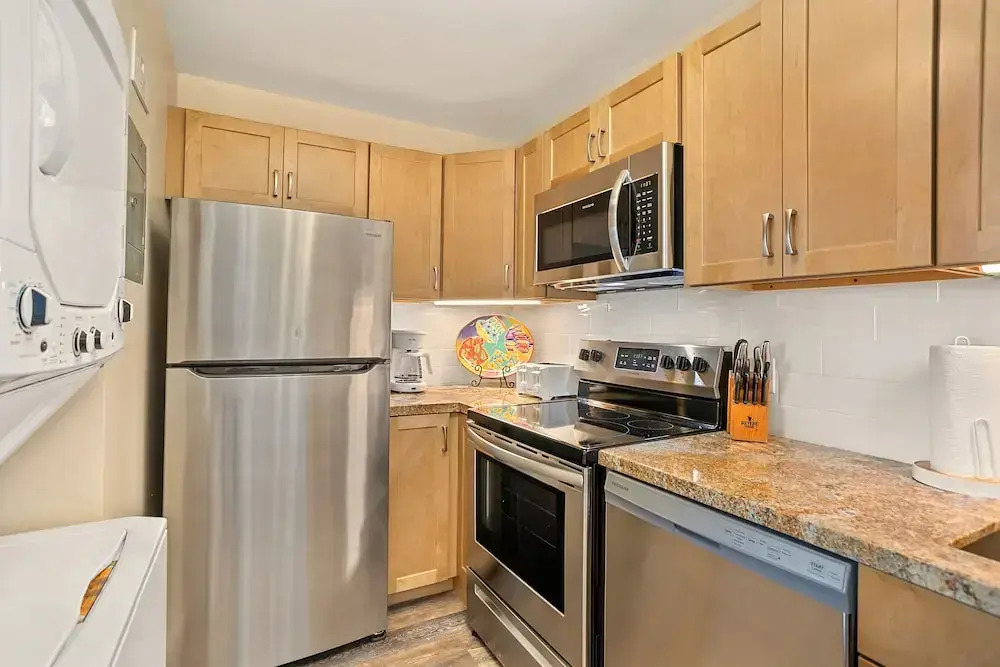 Valley Isle 204