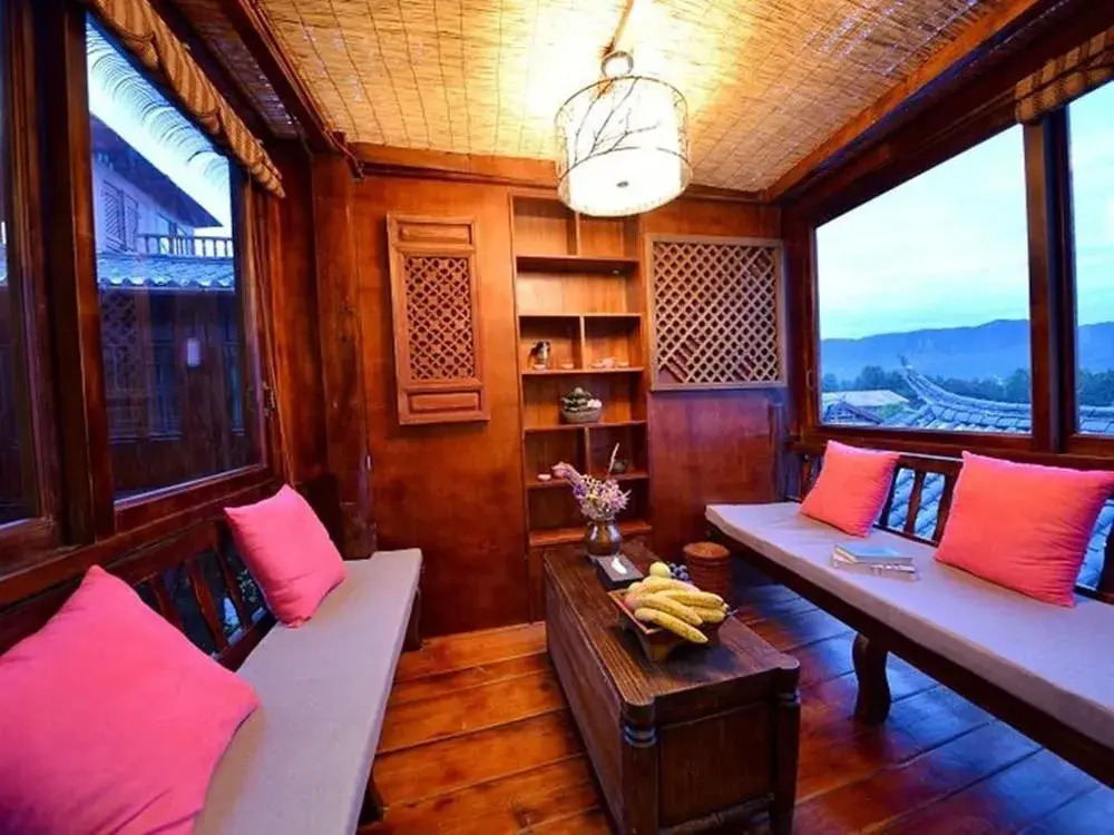 Lijiang Flowers Lanting Boutique Resort Inn