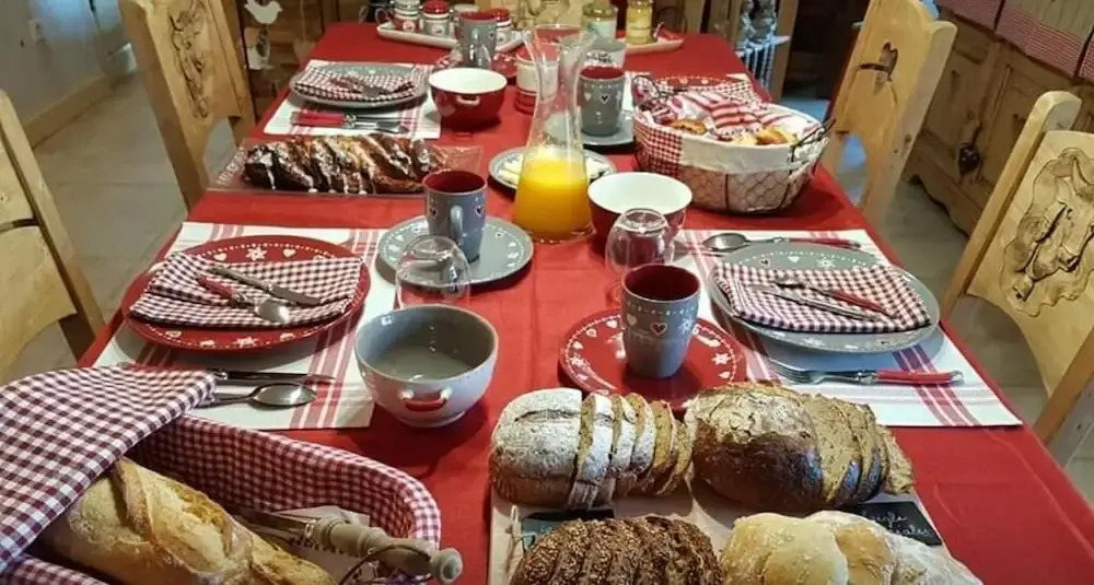 La Ferme de Là-haut B&B