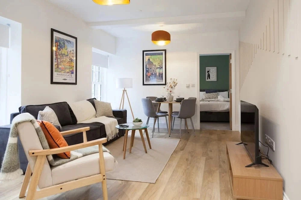 Central Harrogate Beautiful Bright 1-bedroom Apartment