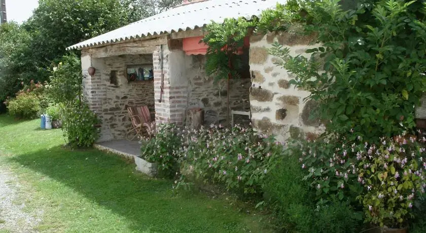 Les Parolles