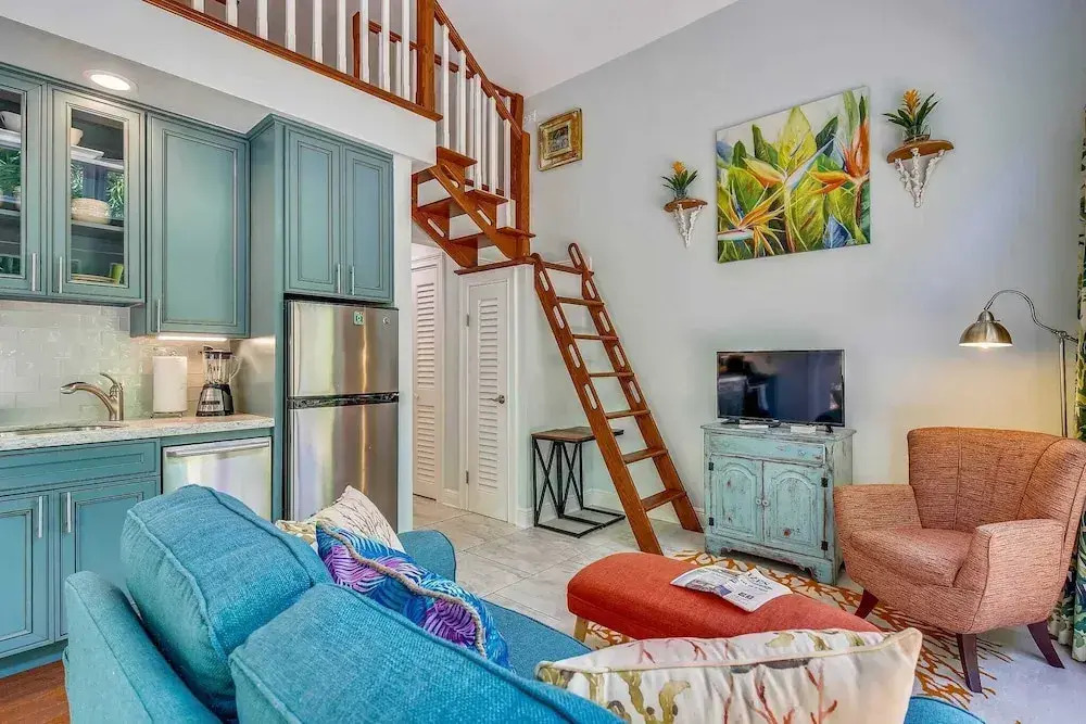 Lighthouse Villa by AvantStay
