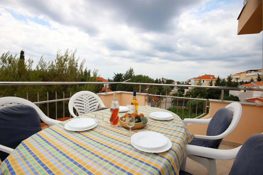 Ornelia - 70 m from beach - A1 veliki(4+2)