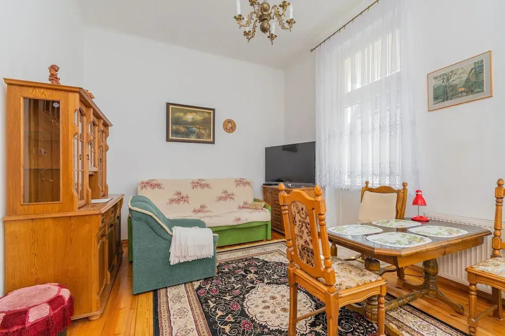 Sopocki Kredensik by Grand Apartments
