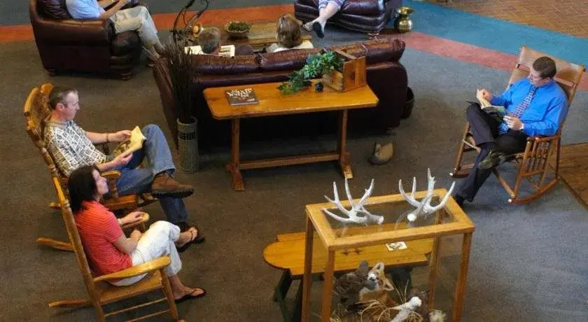 RiverBank Lodge