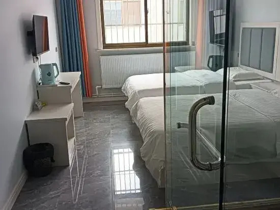 Yunzhihai Hotel (Huashan Visitor Center Branch)