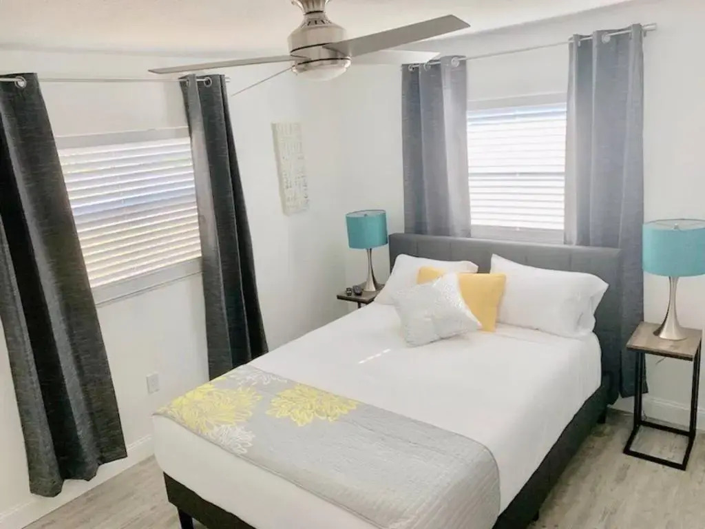 Bradenton Retreat