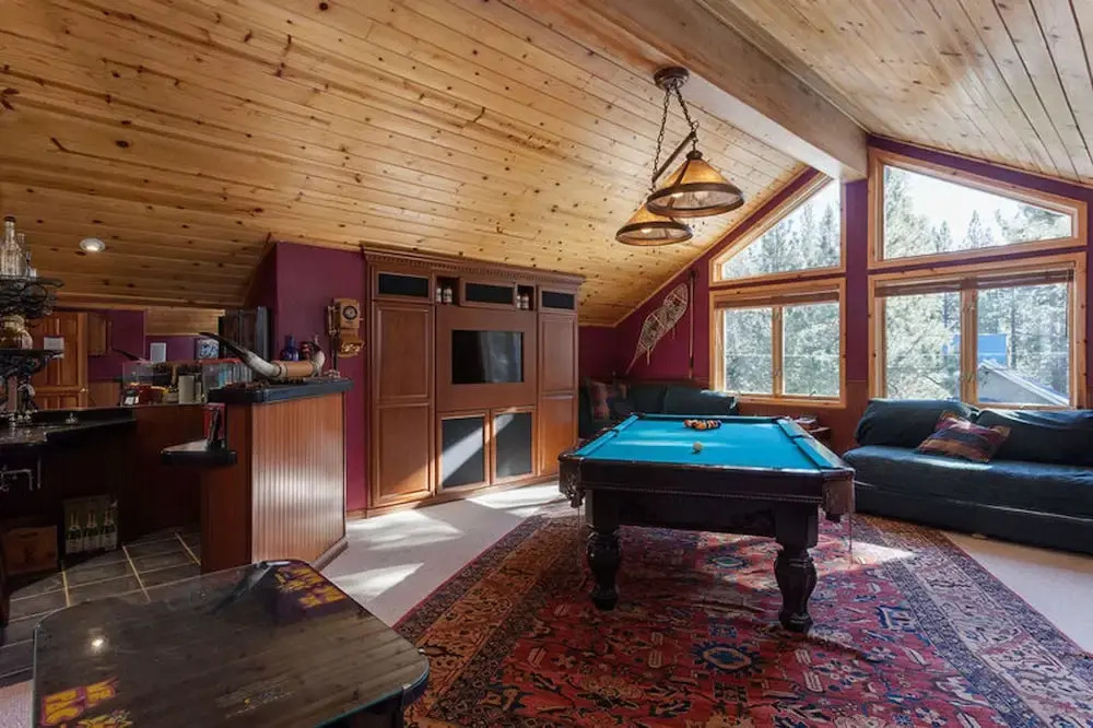 Pine View Lodge by Tahoe Mountain Properties
