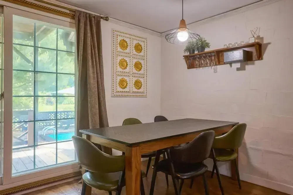 Gapyeong Pool Villa Palace (Newly Built, Dog Glamping)