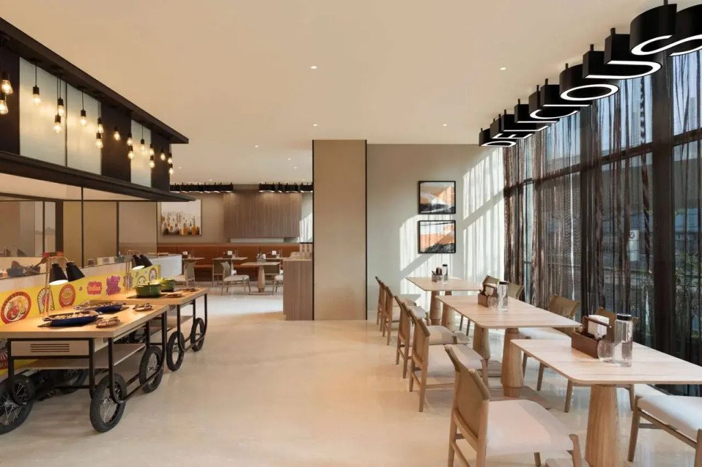 Ibis Mumbai Bkc