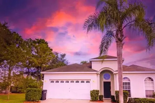 Fox Loop Home by Florida Dream Homes