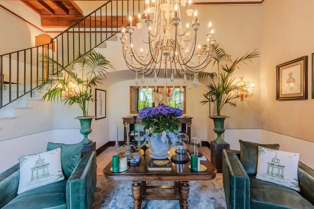 Villa Borbone - Perched on the Lucca Hills