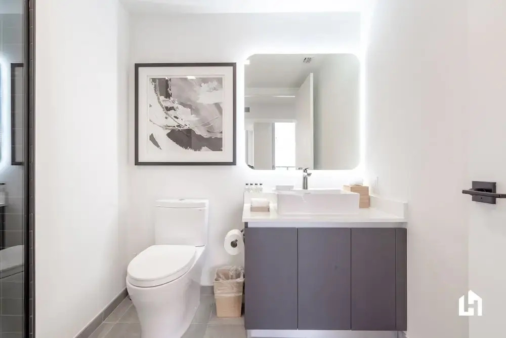 Downtown Miami Condos by Lua Host