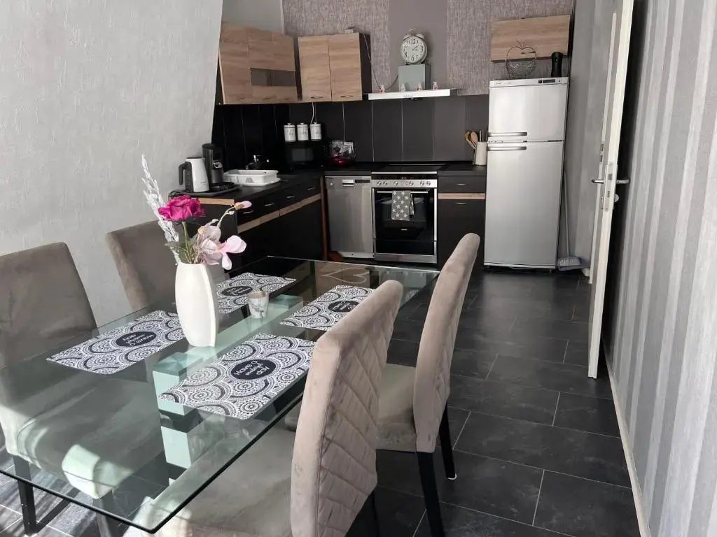 Schöne 3 Zimmer Wohnung
