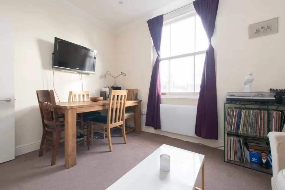 Unique and Cozy 1 Bed Flat in Dalston